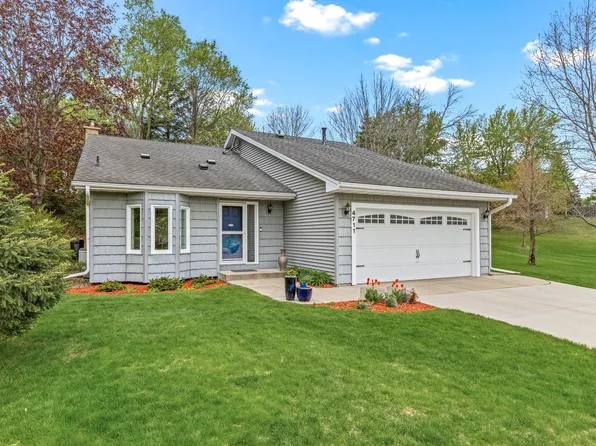 4711 Covington Cir, Eagan, MN 55122