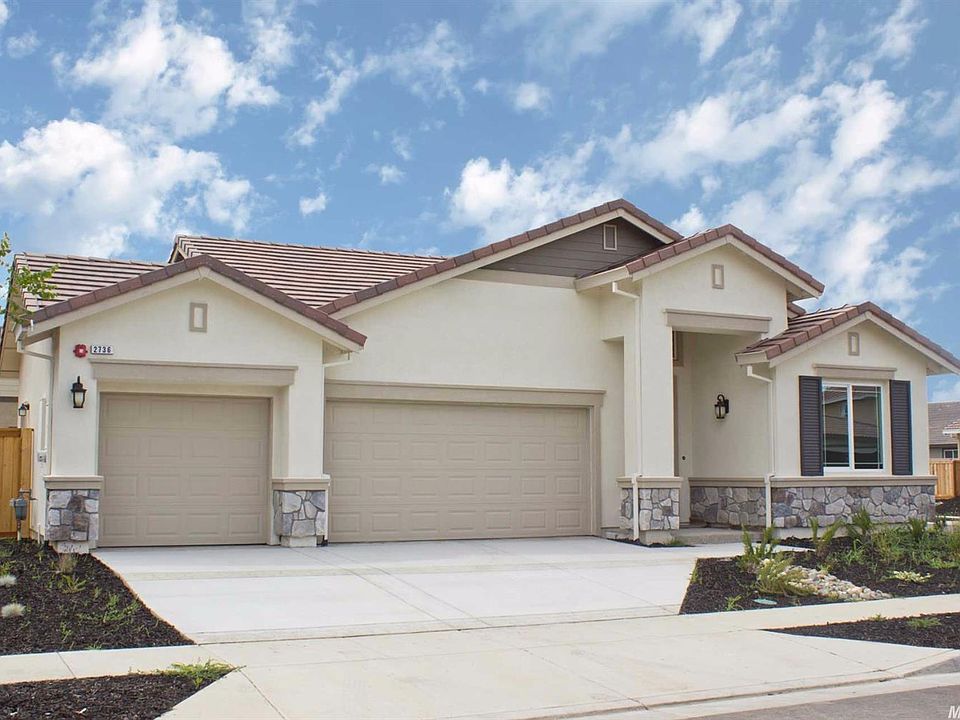1st image of 2669 Wood Glen Ct