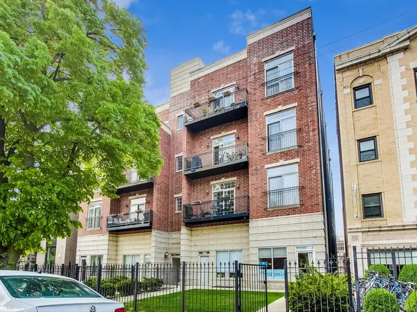 1329 W Loyola Ave APT 3B, Chicago, IL 60626