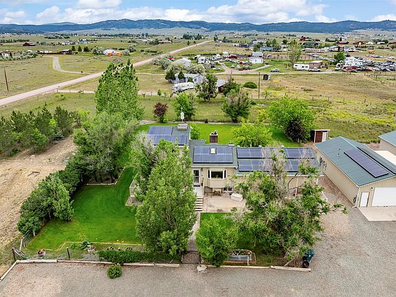 4th image of 7925 Green Meadow Dr