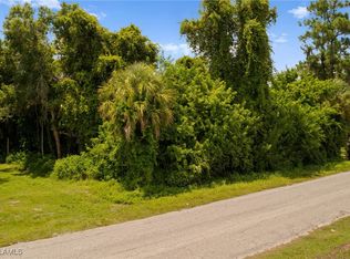 611 Roosevelt Ave, Lehigh Acres, FL 33936