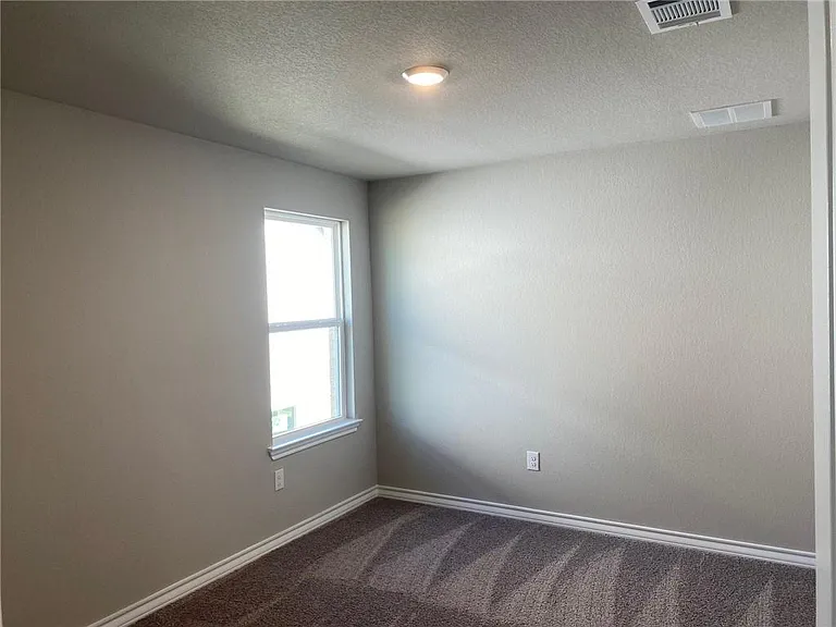 670 Pepperbark Loop — Photo 14
