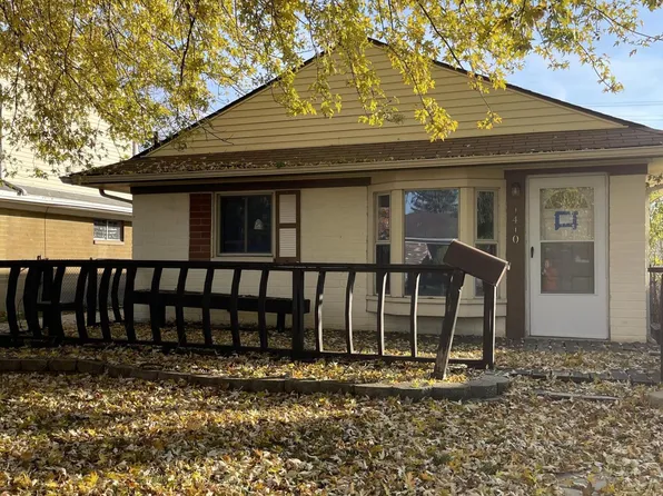 14105 Helen St, Southgate, MI 48195