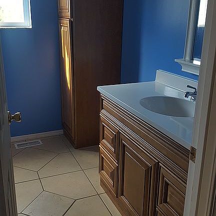 5th image of 789 Melinda Dr