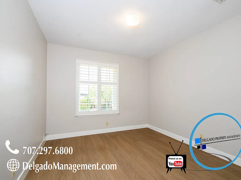 312 Durham Ct — Photo 26