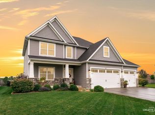 957 N Carly Cir, Yorkville, IL