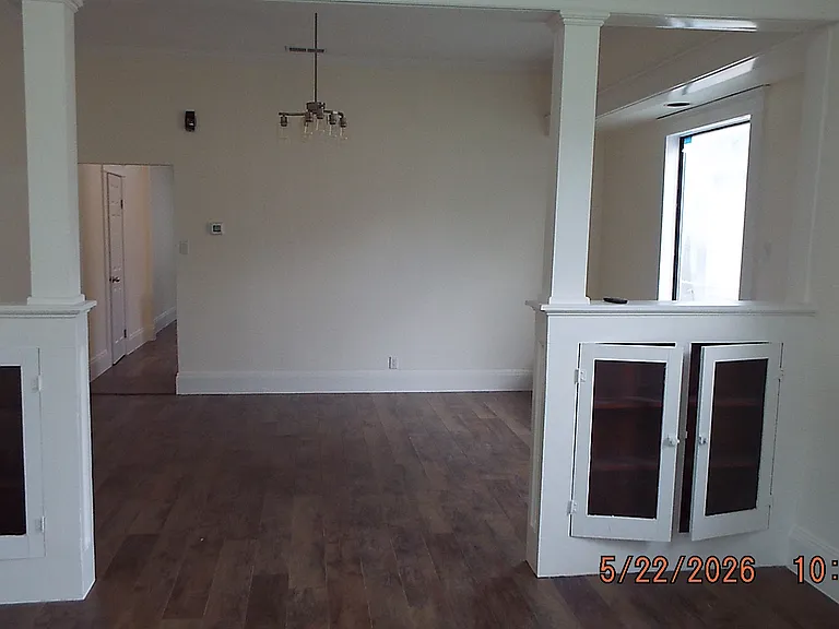 234 E Sayers Ave — Photo 14