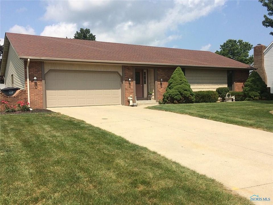 1st image of 228 Lakeview Dr