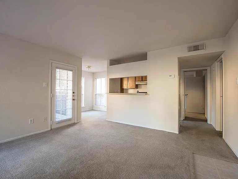 2911 Sycamore Springs Dr — Photo 24