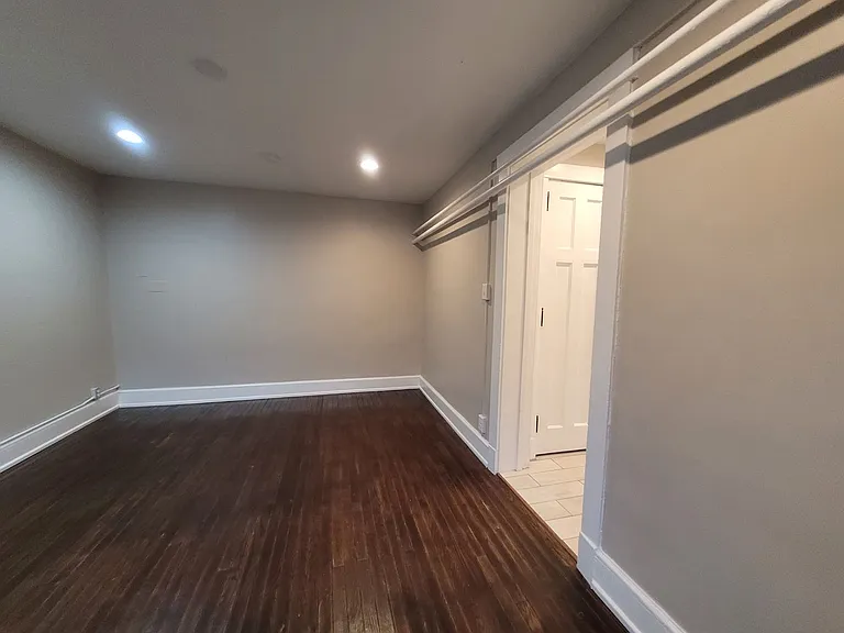1534 Woodland Ave #B1 — Photo 7