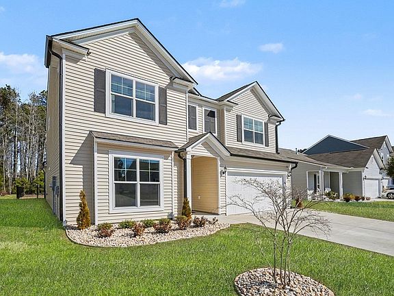 3rd image of 2635 Ellesmere Circle