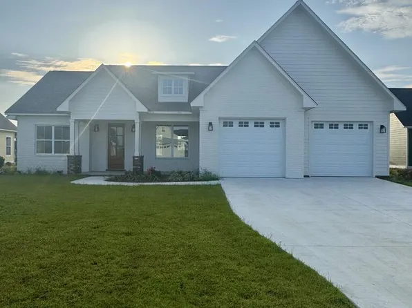 705 Westbrooke Dr, Donalsonville, GA 39845