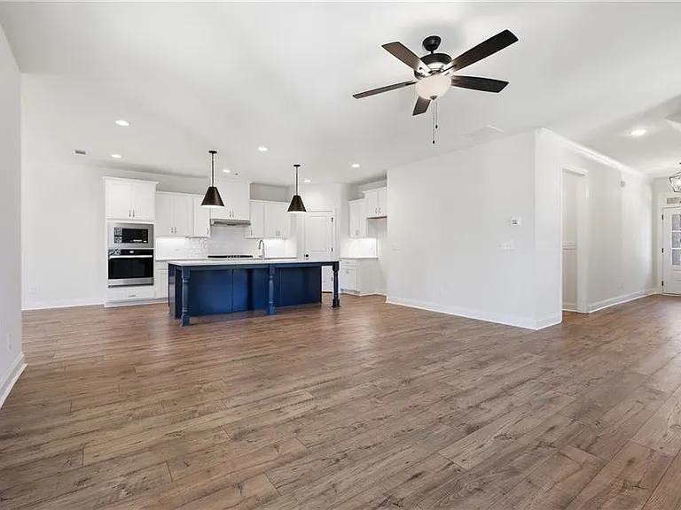 120 Poplar St — Photo 7