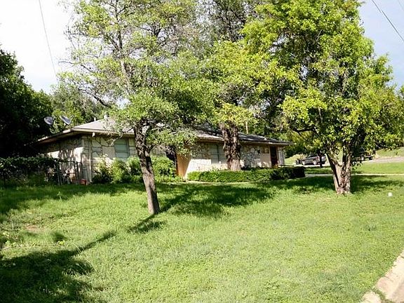 2nd image of 11 Hillcrest Dr