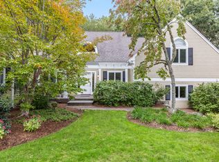 9 Tamarack Ln, Sandwich, MA 02563