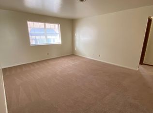 464 4th St APT 4, Beaver, PA 15009