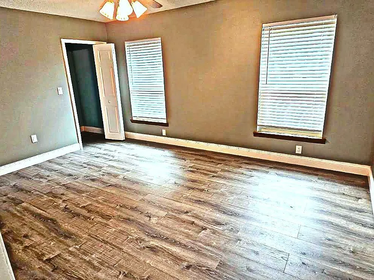 4389 Alamosa St — Photo 7