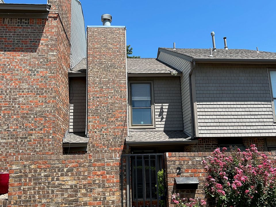 2nd image of 1029 NW 46th St APT 2
