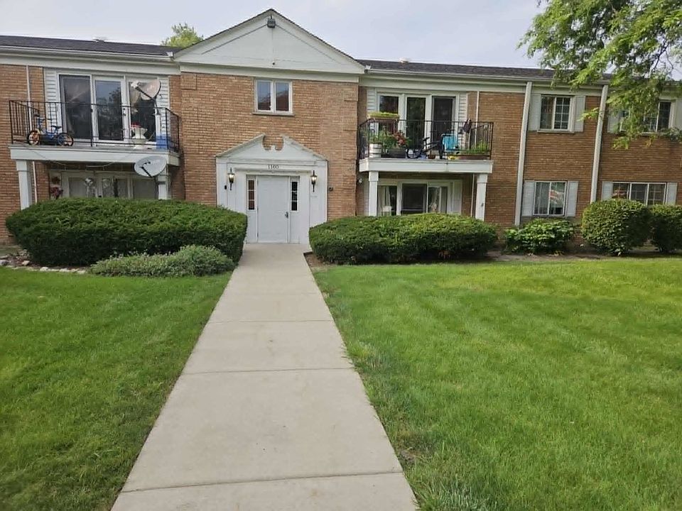 1st image of 1100 N Farnsworth Ave APT 1A