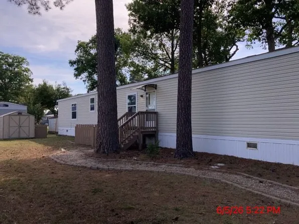 14004 Laurel Oak Dr #40, Smithfield, VA 23430
