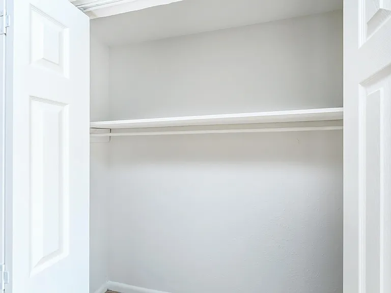 Chase Cove Apartments — Photo 106