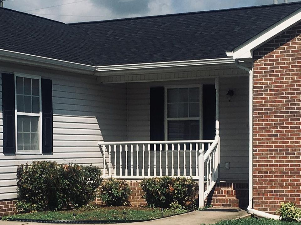 2nd image of 58 Night Shade Ln