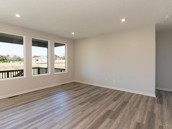 7th image of this home