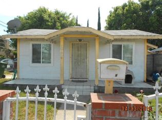 202 W Buckthorn St, Inglewood, CA 90301