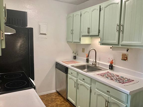 4th image of 3250 Oneal Cir APT C15