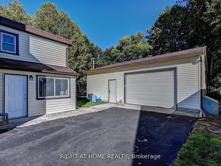 10 Monroe St #BASEMENT — Photo 3