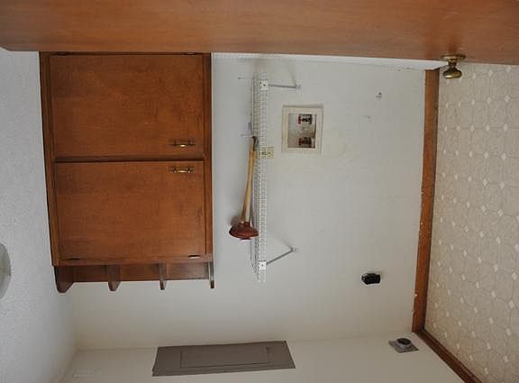 4th image of 1145 Lanford Dr