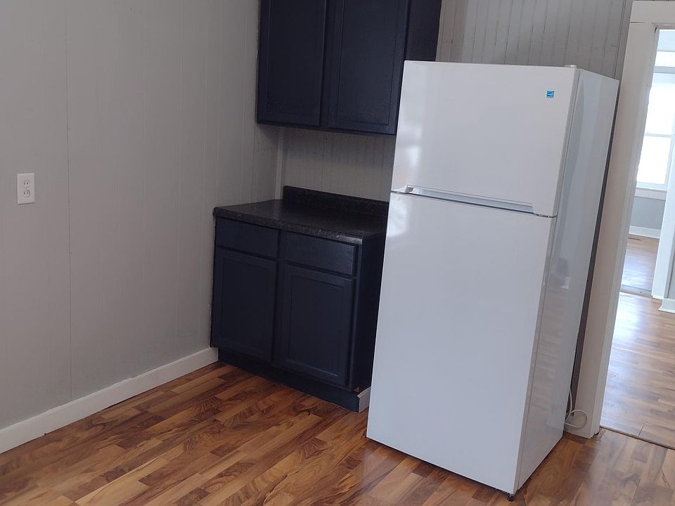 214 W Humbird St 2, Rice Lake, WI 54868 Zillow