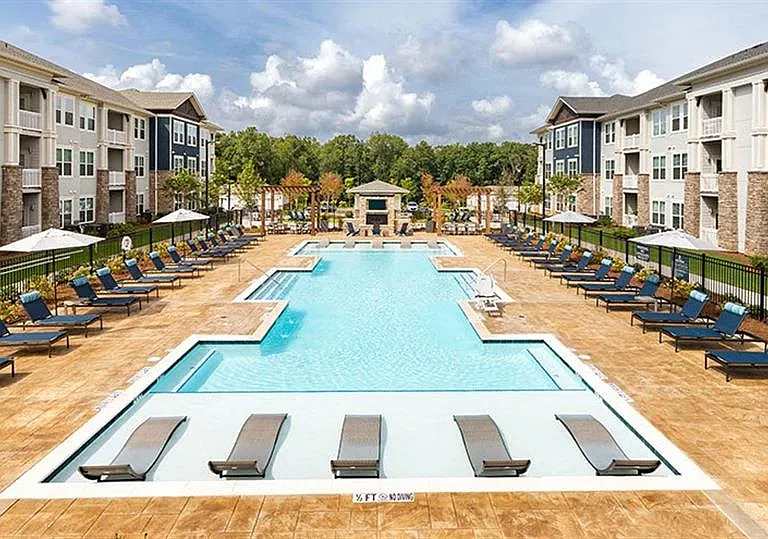Promenade at Newnan Crossing — Photo 20