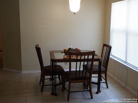5th image of 318 Cypressgarden Dr