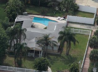 139 N Boulevard Of The Presidents, Sarasota, FL 34236