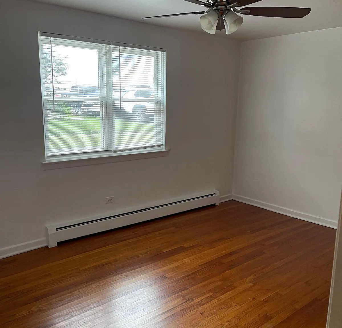 1 bed, 650 sqft, $1,500 — Photo 3