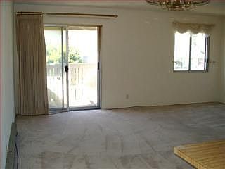 4th image of 1126 Cherry Ave APT 94