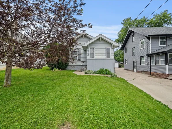 942 Loomis Ave, Des Moines, IA 50315