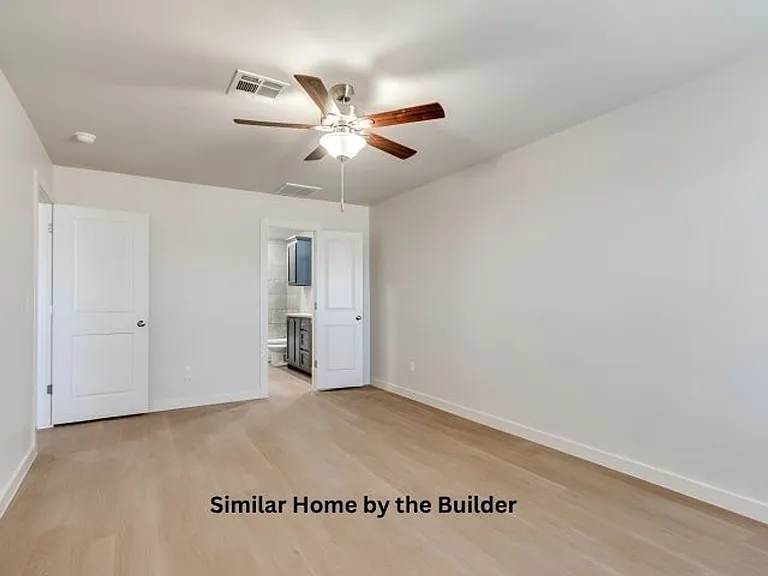 1616 Highland Loop — Photo 7