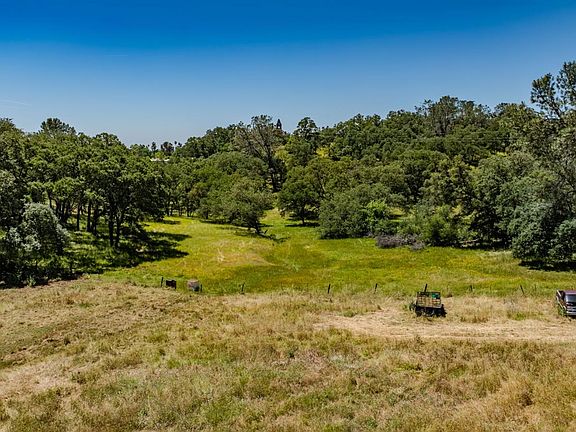 2nd image of 10371 State Highway 124
