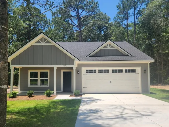 135 Thomas St, Leesburg, GA 31763