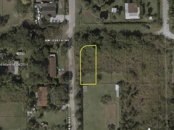 12272 SW 230th St, Miami, FL 33170