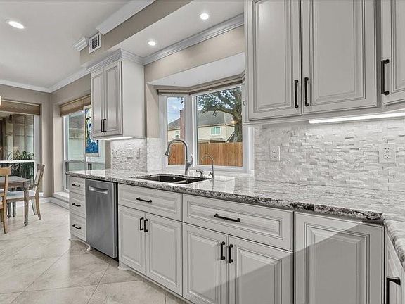 5th image of 2436 Pebble Beach Drive