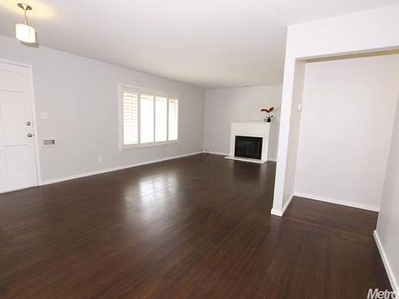 4th image of 4933 Carmen Way