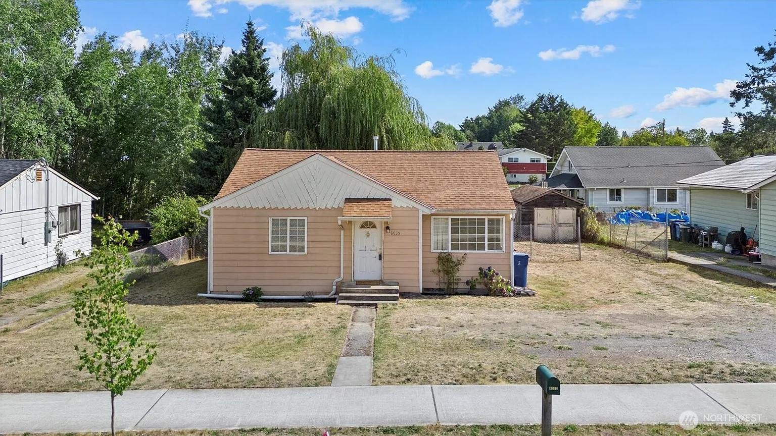 8035 S Sheridan Street photo 1