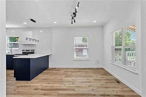 3627 Woodland Ave — Photo 7
