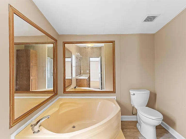 16561 Desert Star Dr — Photo 12