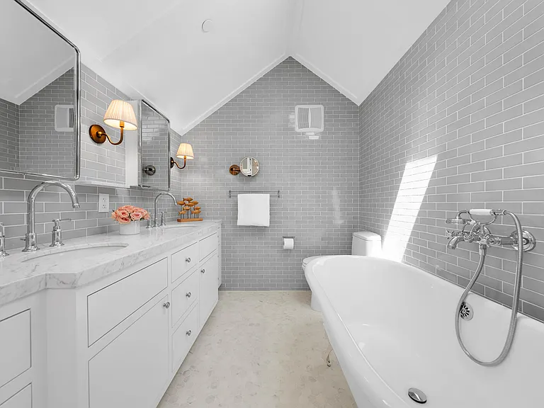 829 Idaho Ave #829 — Photo 9
