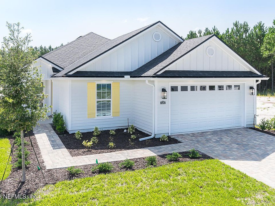 1st image of 820 OAKLAWN Court