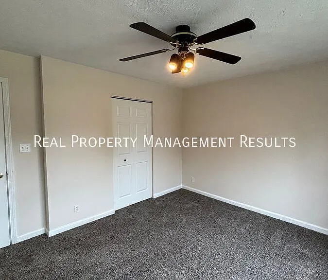 3324 Cobblefield Dr — Photo 14